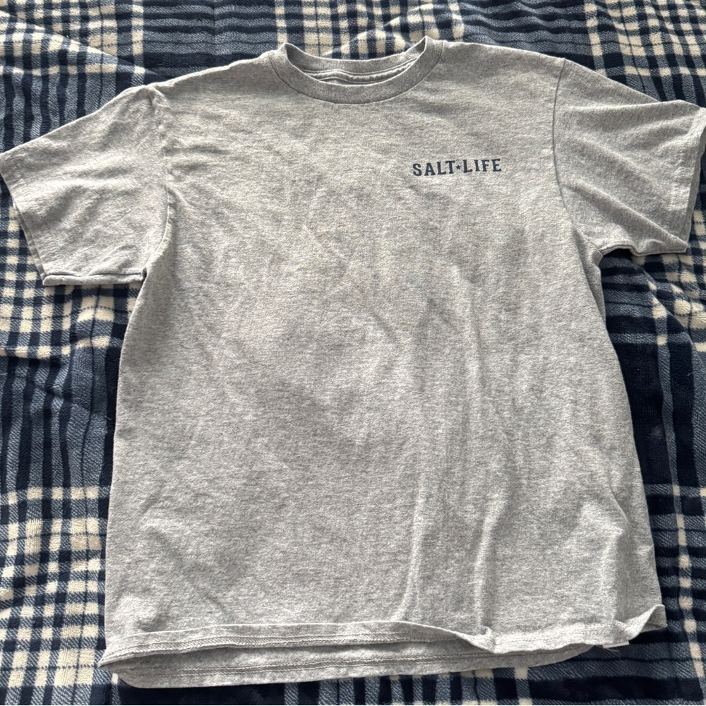 NWOT Salt Life Gray V-Neck T-Shirt Youth Large